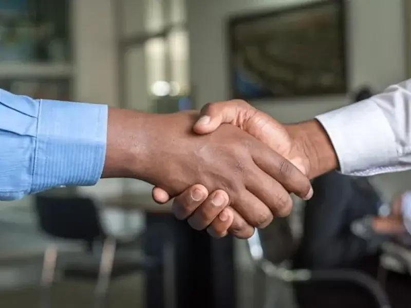 الشراكات التجارية